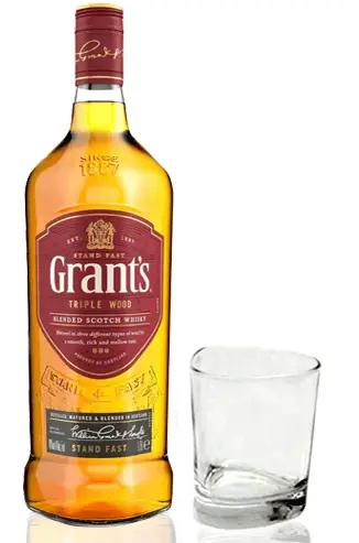Whisky Grants Triple Wood 1000 ml + Copo