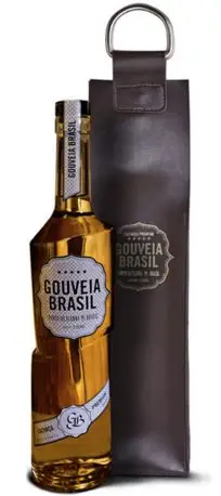 Cachaça Gouveia Brasil 700 ml – Embalagem Couro